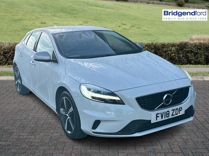 Volvo V40 2.0 T2 GPF R-Design Nav Plus Euro 6 (s/s) 5dr