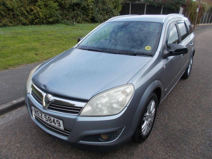 Vauxhall Astra 1.8i 16v Design 5dr