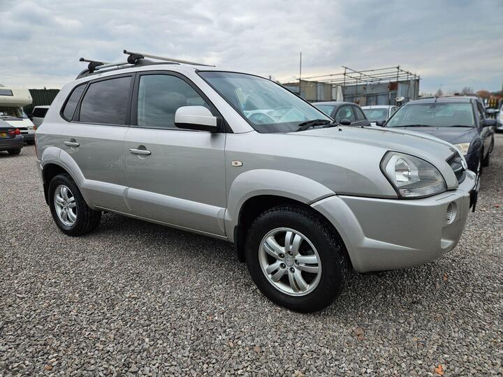 Hyundai TUCSON 2.0 CRTD Limited 4WD 5dr