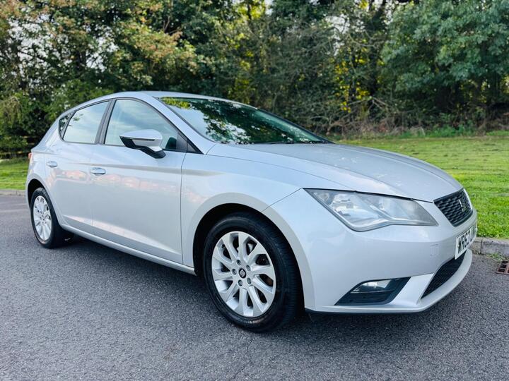 SEAT Leon 1.6 TDI Ecomotive CR SE Euro 5 (s/s) 5dr