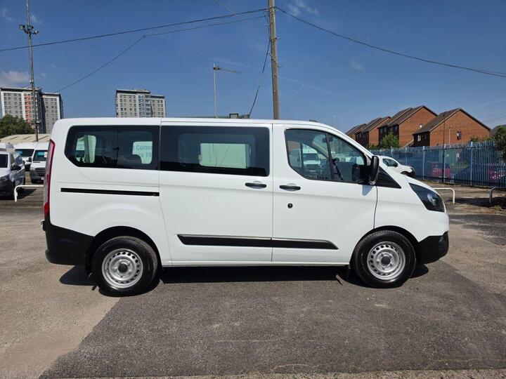 Ford TRANSIT CUSTOM 2.0 320 EcoBlue Leader Kombi L1 H1 Euro 6 (s/s) 5dr