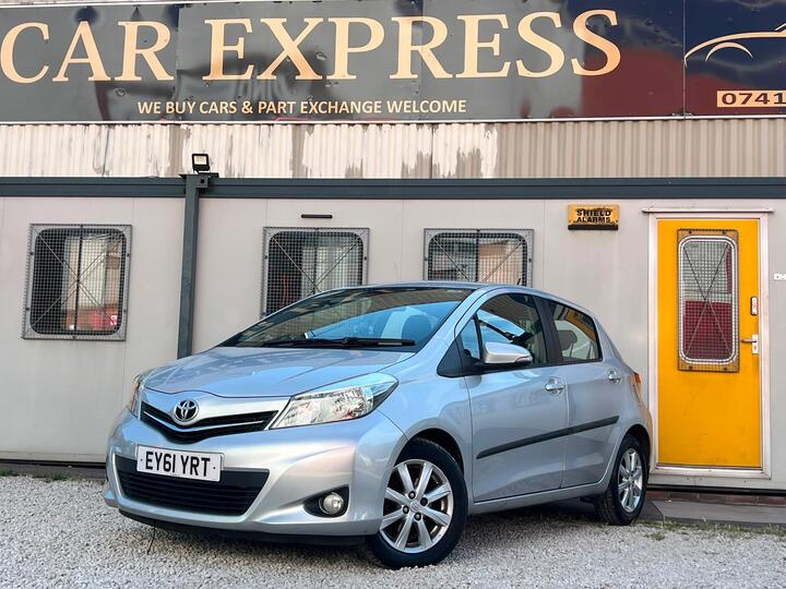 Toyota Yaris 1.33 Dual VVT-i TR Euro 5 5dr