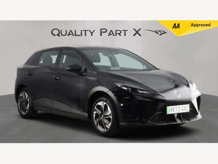 MG MG4 64kWh SE Long Range Auto 5dr