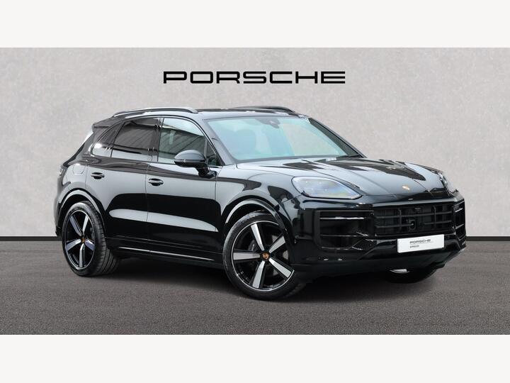 Porsche CAYENNE 3.0T V6 Black Edition TiptronicS 4WD Euro 6 (s/s) 5dr Porsche CAYENNE 3.0T V6 Black Edition TiptronicS 4WD Euro 6 (s/s) 5dr