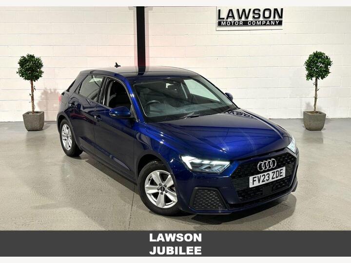 Audi A1 1.0 TFSI 30 Technik Sportback Euro 6 (s/s) 5dr