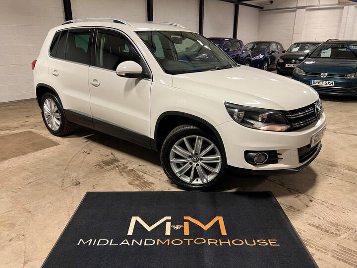 Volkswagen Tiguan 2.0 TDI Sport 4WD Euro 5 5dr