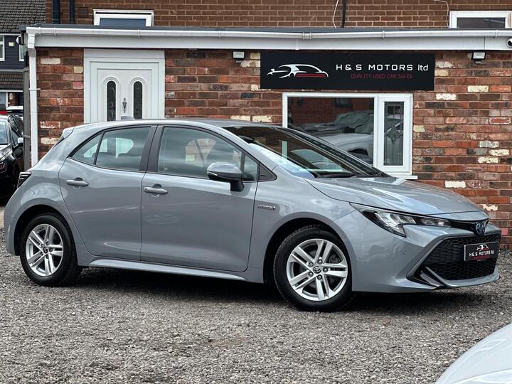 Toyota Corolla 1.8 VVT-h Icon Tech CVT Euro 6 (s/s) 5dr