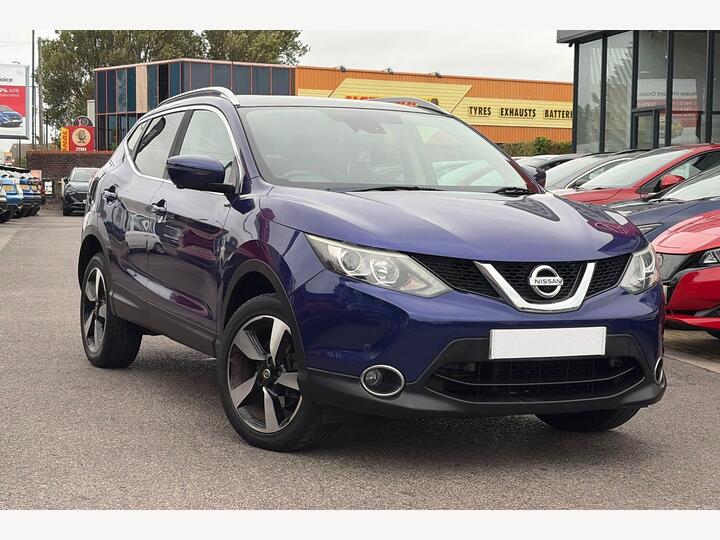 Nissan Qashqai 1.6 DIG-T N-Connecta Euro 6 (s/s) 5dr
