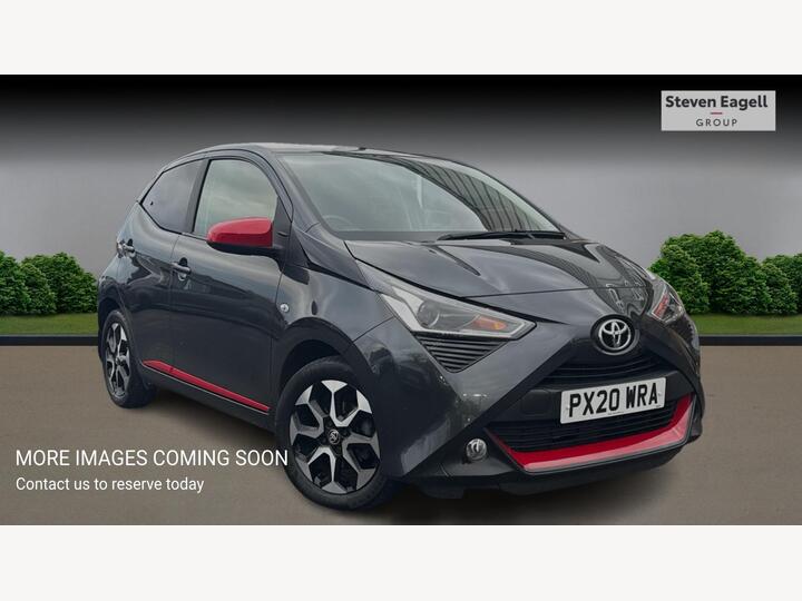 Toyota AYGO 1.0 VVT-i X-trend X-shift Euro 6 5dr (Safety Sense) Toyota AYGO 1.0 VVT-i X-trend X-shift Euro 6 5dr (Safety Sense)