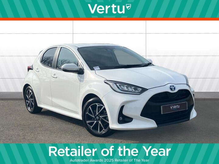 Toyota Yaris 1.5 VVT-h Design E-CVT Euro 6 (s/s) 5dr