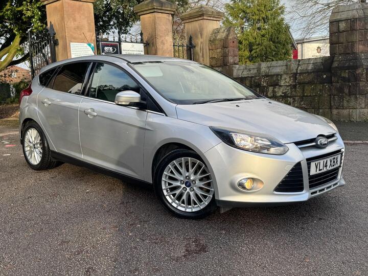Ford Focus 1.6 TDCi Zetec Euro 5 (s/s) 5dr