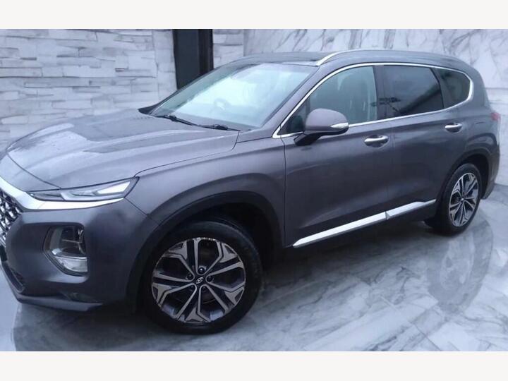 Hyundai Santa Fe 2.2 CRDi Premium SE Auto 4WD Euro 6 (s/s) 5dr 7 Seat Hyundai Santa Fe 2.2 CRDi Premium SE Auto 4WD Euro 6 (s/s) 5dr 7 Seat