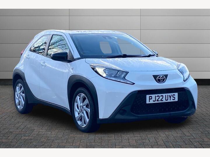 Toyota Aygo X 1.0 VVT-i Pure Euro 6 (s/s) 5dr Toyota Aygo X 1.0 VVT-i Pure Euro 6 (s/s) 5dr