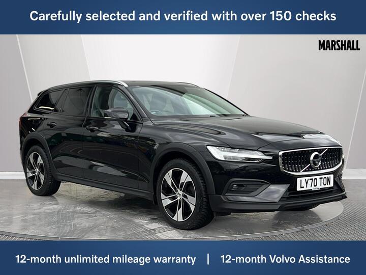 Volvo V60 Cross Country 2.0 D4 Plus Auto AWD Euro 6 (s/s) 5dr