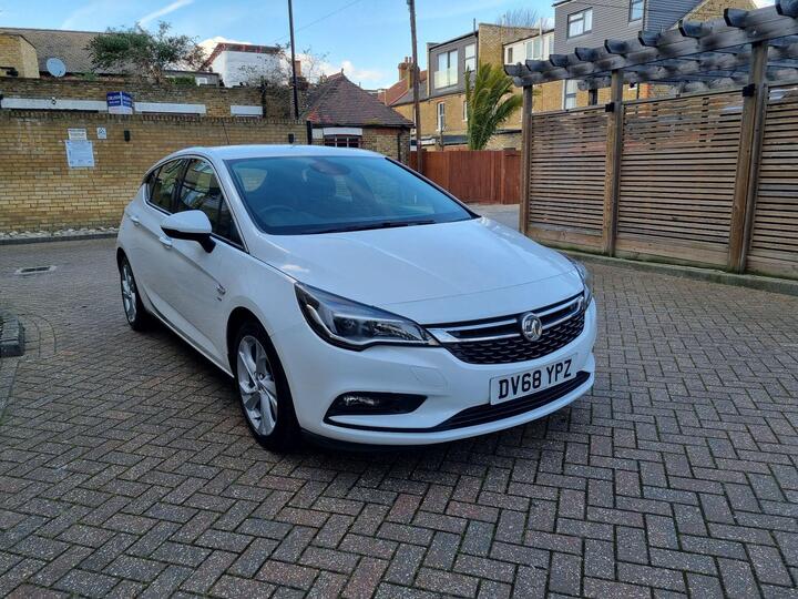 Vauxhall Astra 1.6i Turbo SRi Euro 6 (s/s) 5dr