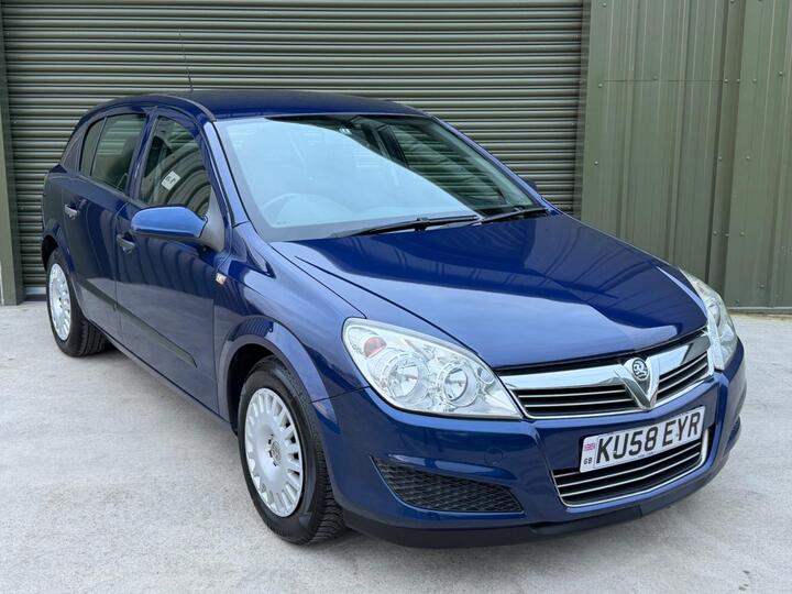 Vauxhall Astra 1.4i 16v Life 5dr