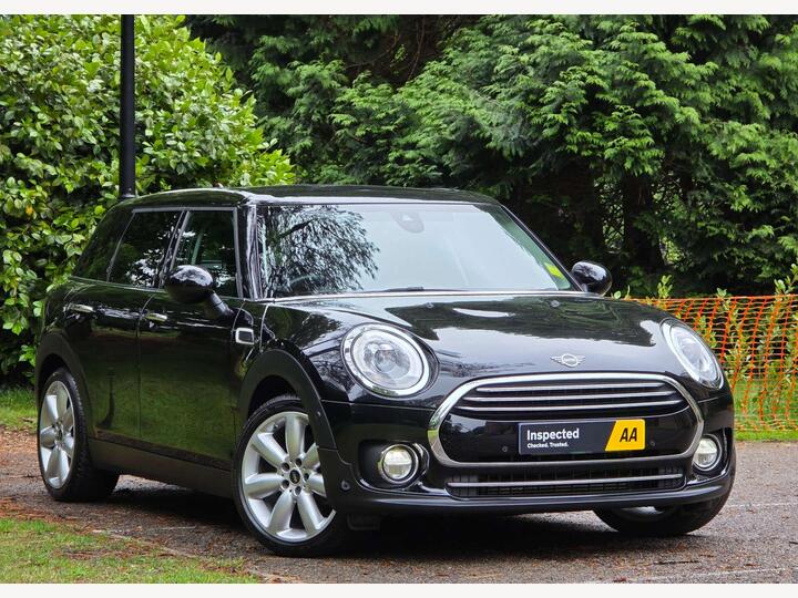 MINI CLUBMAN 1.5 Cooper Exclusive Steptronic Euro 6 (s/s) 6dr MINI CLUBMAN 1.5 Cooper Exclusive Steptronic Euro 6 (s/s) 6dr