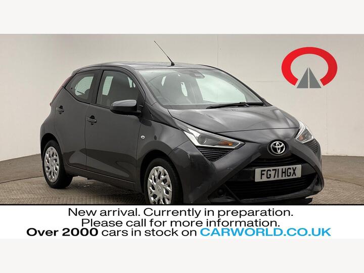 Toyota AYGO 1.0 VVT-i X-play Euro 6 (s/s) 5dr