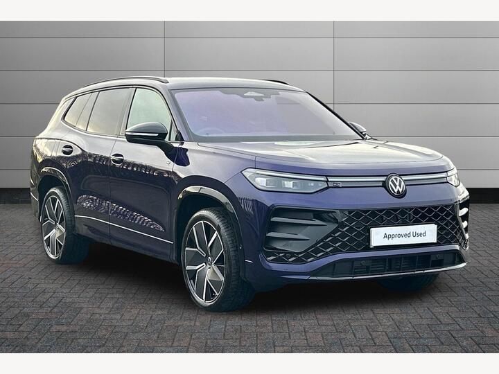 Volkswagen Tayron 2.0 TDI R-Line DSG Euro 6 (s/s) 5dr Volkswagen Tayron 2.0 TDI R-Line DSG Euro 6 (s/s) 5dr