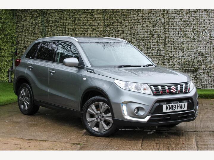 Suzuki Vitara SZ-T 1.4 Boosterjet Manual | Reversing Camera | Sat Nav | Apple CarPlay / MirrorLink | Adaptive Cruise Control | Full Dealer Service History