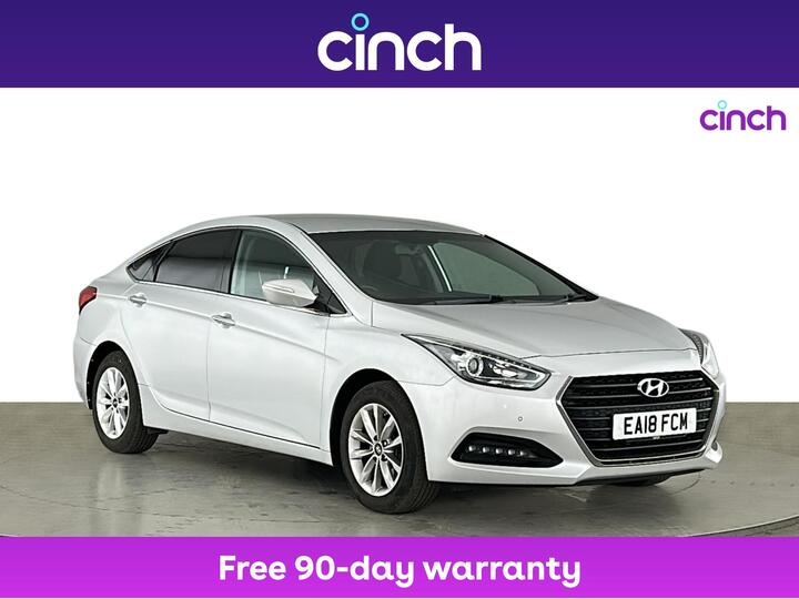 Hyundai I40 1.7 CRDi Blue Drive SE Nav Euro 6 (s/s) 4dr Hyundai I40 1.7 CRDi Blue Drive SE Nav Euro 6 (s/s) 4dr
