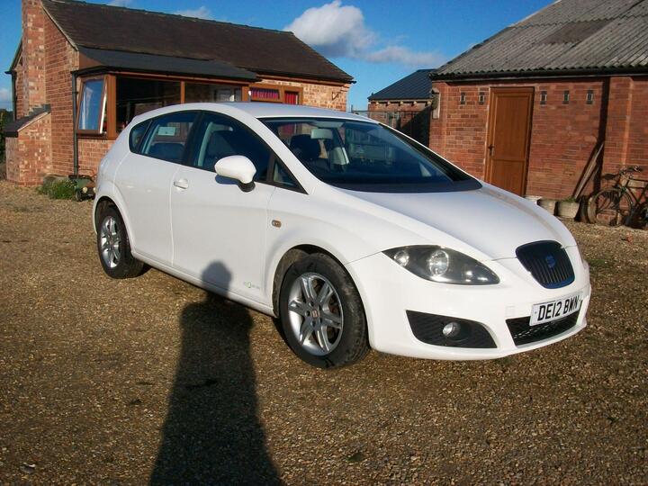 SEAT Leon 1.6 TDI Ecomotive CR S Copa Euro 5 (s/s) 5dr