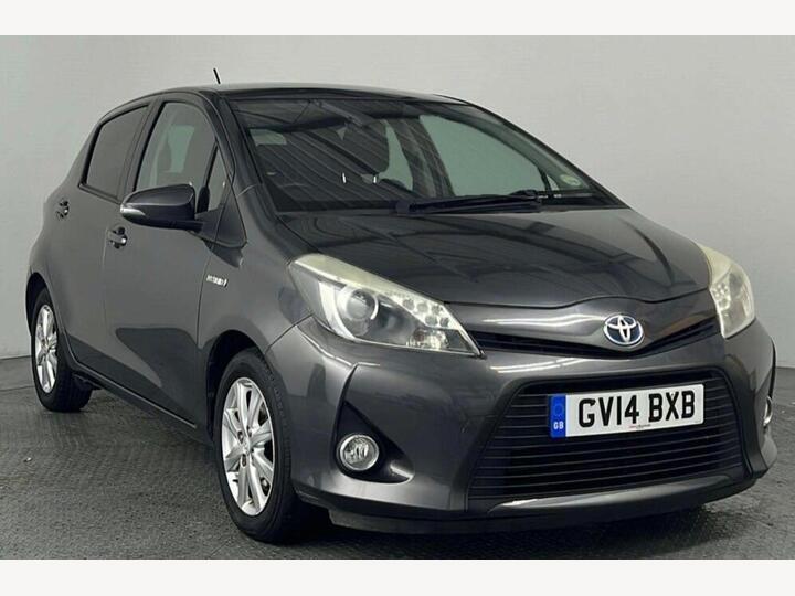 Toyota Yaris 1.5 VVT-h Icon Plus CVT Euro 5 5dr