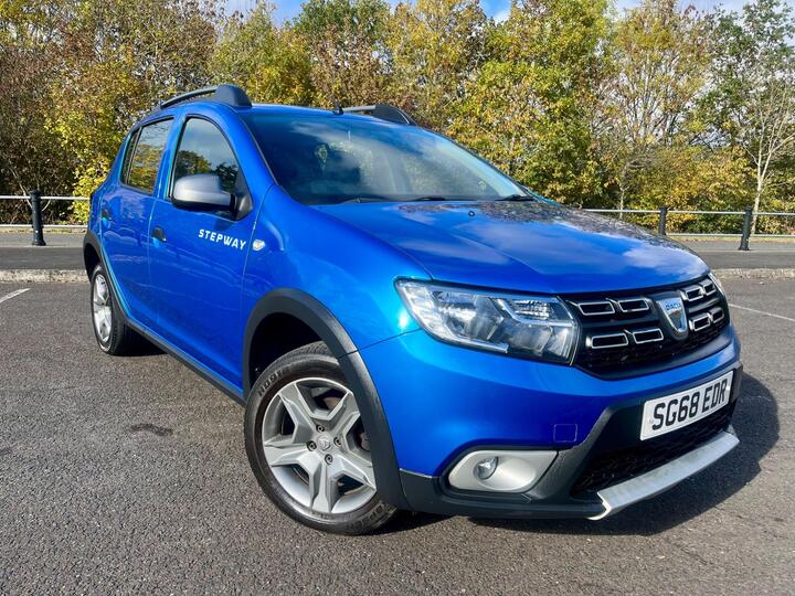 Dacia Sandero Stepway 0.9 TCe Essential Euro 6 (s/s) 5dr