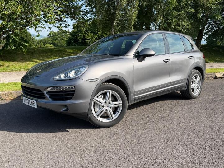 Porsche Cayenne 4.2 TD V8 S TiptronicS 4WD Euro 5 (s/s) 5dr