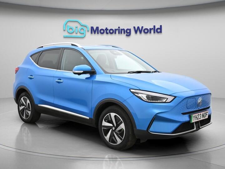 MG MG ZS 72.6kWh Trophy Connect Long Range Auto 5dr