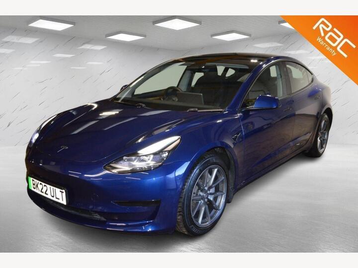 Tesla Model 3 Standard Range Plus Auto RWD 4dr