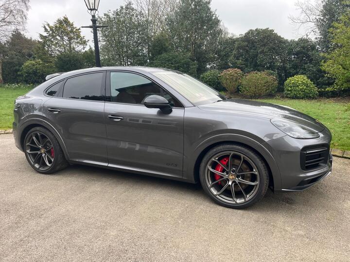 Porsche Cayenne 4.0T V8 GTS TiptronicS 4WD Euro 6 (s/s) 5dr Porsche Cayenne 4.0T V8 GTS TiptronicS 4WD Euro 6 (s/s) 5dr