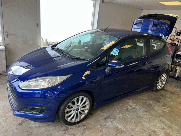 Ford Fiesta 1.0T EcoBoost Zetec S Euro 5 (s/s) 3dr