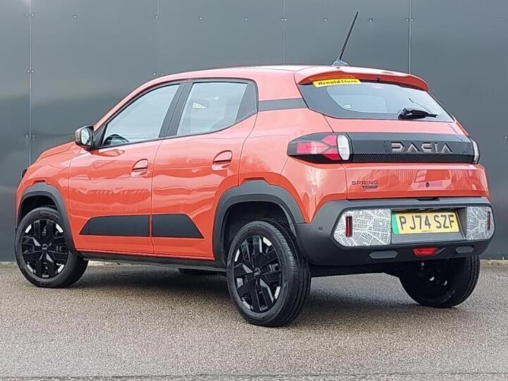 Dacia Spring 65 26.8kWh EXTREME Auto 5dr