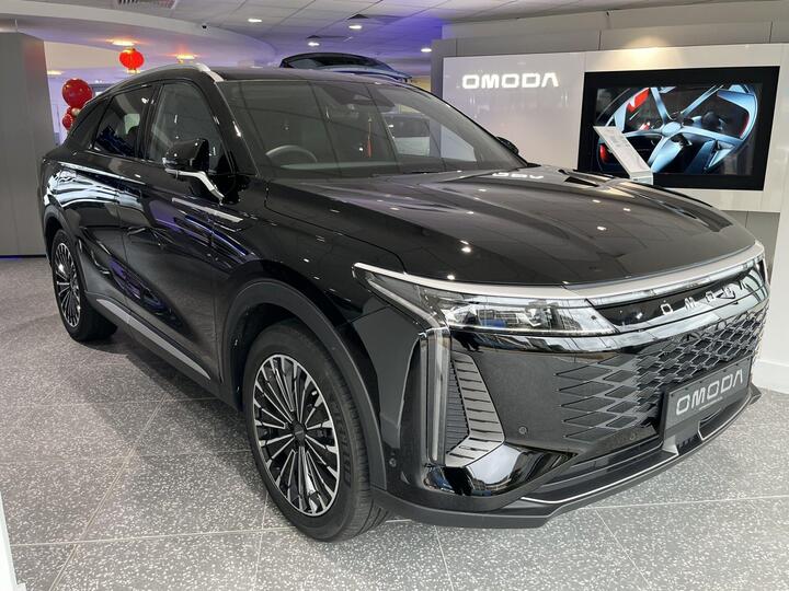 OMODA 9 1.5T SHS 34.46kWh Noble DHT3 4WD Euro 6 (s/s) 5dr
