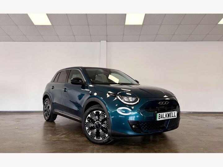 Fiat 600 54kWh La Prima Auto 5dr