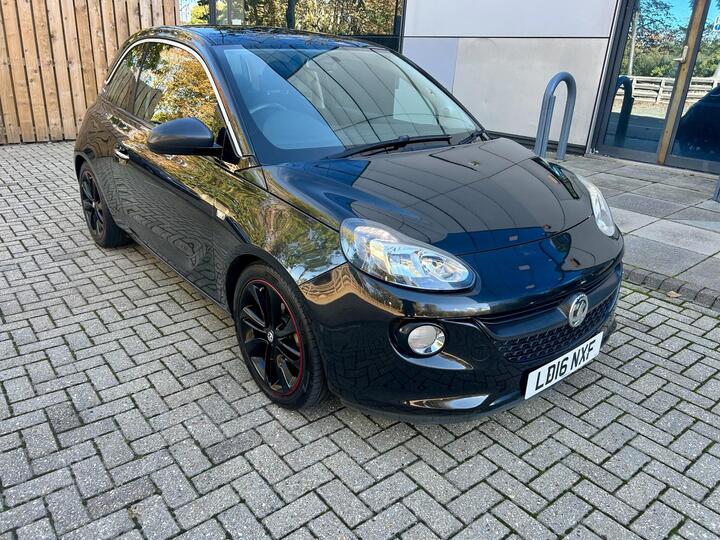 Vauxhall ADAM 1.2i GLAM Euro 6 3dr Vauxhall ADAM 1.2i GLAM Euro 6 3dr