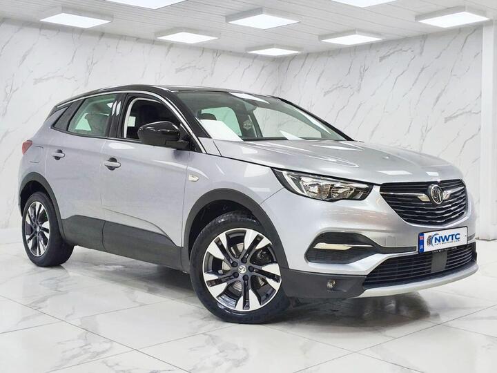 Vauxhall GRANDLAND X 1.2 Turbo Sport Nav Euro 6 (s/s) 5dr