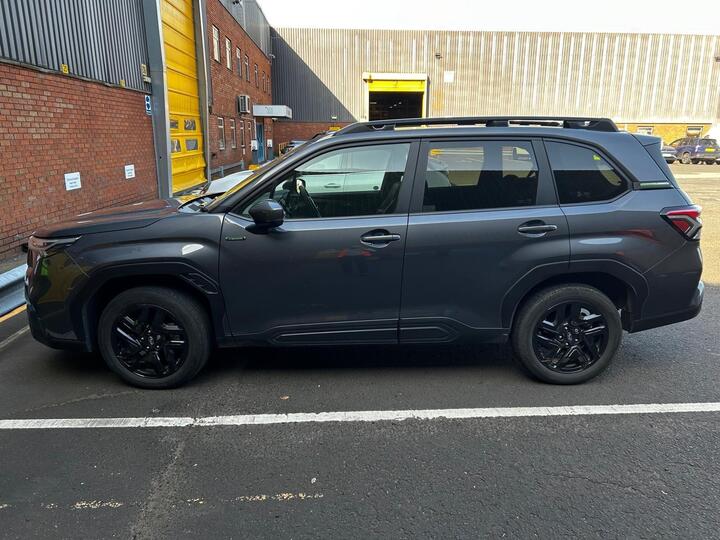 Subaru Forester 2.0 I E-Boxer Field Lineartronic 4WD Euro 6 (s/s) 5dr