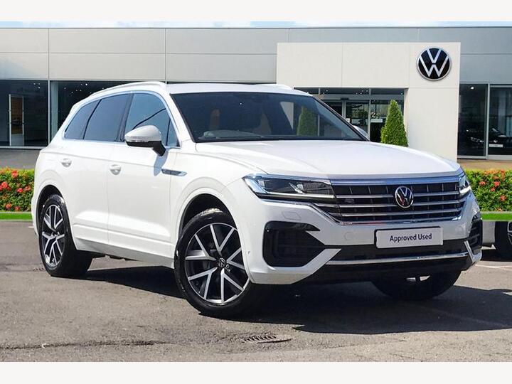 Volkswagen TOUAREG DIESEL ESTATE 3.0 TDI V6 R-Line Tiptronic 4Motion Euro 6 (s/s) 5dr