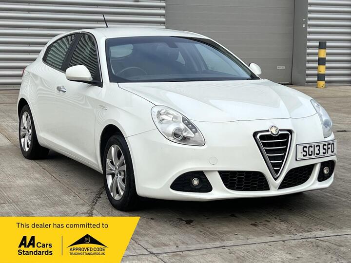 Alfa Romeo Giulietta 1.4 TB Lusso Euro 5 (s/s) 5dr