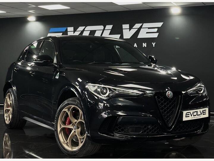 Alfa Romeo STELVIO 2.9 V6 Bi-Turbo Quadrifoglio Auto Q4 AWD Euro 6 (s/s) 5dr Alfa Romeo STELVIO 2.9 V6 Bi-Turbo Quadrifoglio Auto Q4 AWD Euro 6 (s/s) 5dr