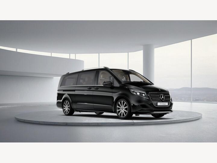 Mercedes-Benz V Class 2.0 V220d Premium G-Tronic+ Euro 6 (s/s) 5dr (8 Seat, Extra Long)
