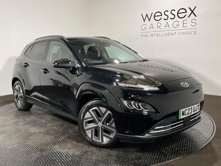 Hyundai Kona 64kWh Premium Auto 5dr (10.5kW Charger)