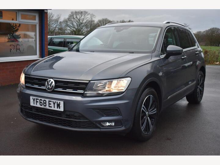 Volkswagen TIGUAN 2.0 TDI SE Navigation DSG Euro 6 (s/s) 5dr