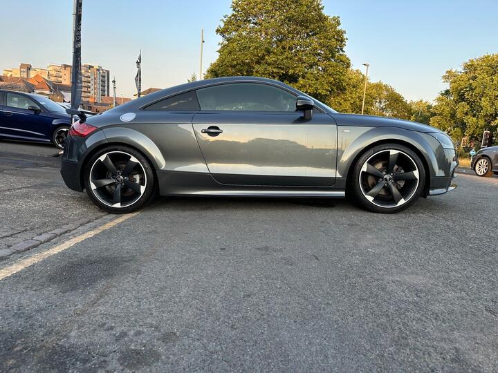 Audi TT 2.0 TFSI Black Edition S Tronic Euro 5 (s/s) 3dr