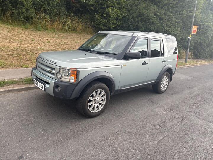 Land Rover Discovery 3 2.7 TD V6 SE Station Wagon 5dr Land Rover Discovery 3 2.7 TD V6 SE Station Wagon 5dr