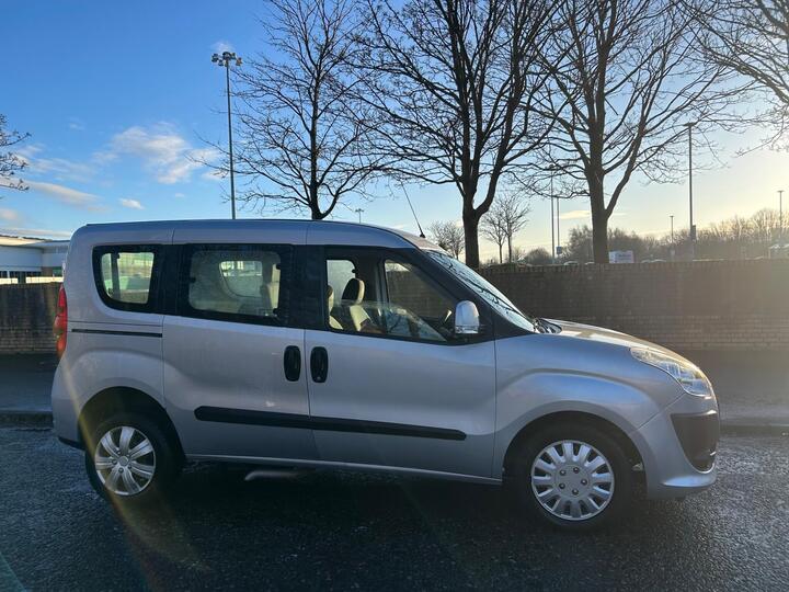 Fiat Doblo 1.6 MultiJet 16v MyLife (s/s) 5dr
