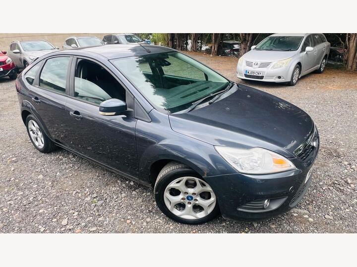 Ford Focus 1.6 Sport 5dr