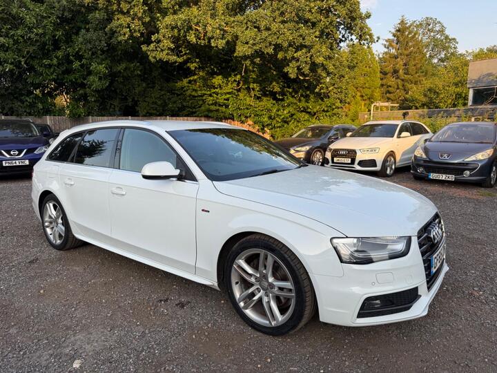 Audi A4 Avant 2.0 TDI S Line Euro 6 (s/s) 5dr (Nav)